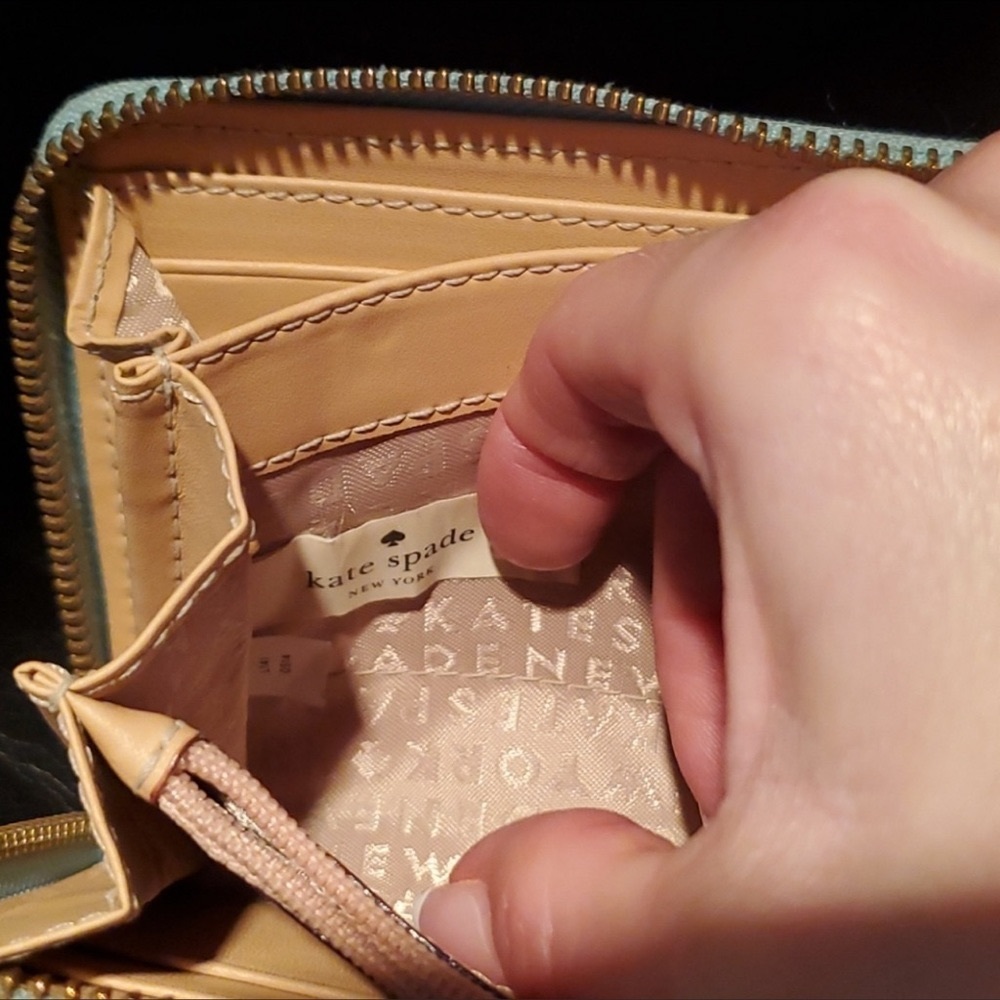 Kate Spade Wallet - Picture 4 of 6